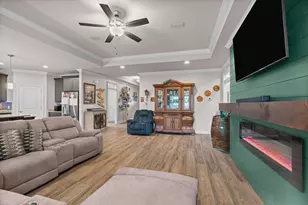 2607 Lovewood Dr, Navarre, FL 32566 - Photo 4
