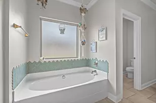 2607 Lovewood Dr, Navarre, FL 32566 - Photo 14