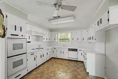 7621 Chellie Road, Pensacola, FL 32526 - Photo 14