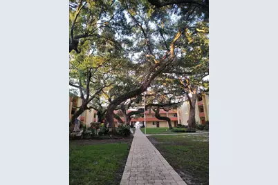 209 W Miracle Strip Parkway #A304, Mary Esther, FL 32569 - Photo 2
