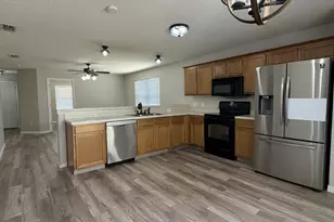 2064 Government Ct, Gulf Breeze, FL 32563 - Photo 14