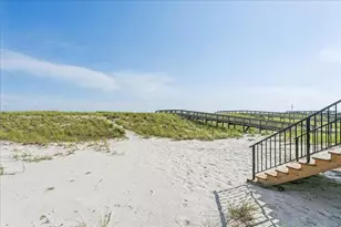 7781 Gulf Blvd, Navarre, FL 32566 - Photo 10