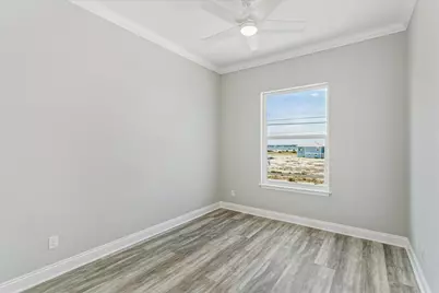 7781 Gulf Boulevard, Navarre, FL 32566 - Photo 40