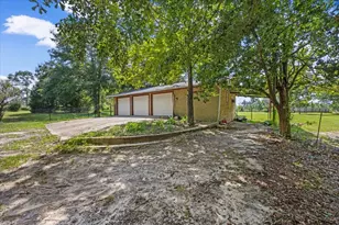 3407 Co Rd 2, Laurel Hill, FL 32567 - Photo 28