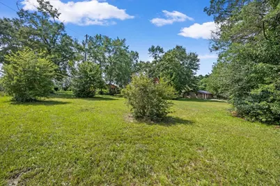 3407 Co Rd 2, Laurel Hill, FL 32567 - Photo 10