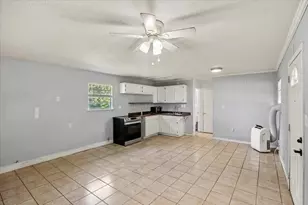 3407 Co Rd 2, Laurel Hill, FL 32567 - Photo 32