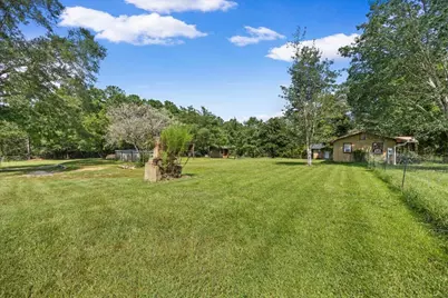 3407 Co Rd 2, Laurel Hill, FL 32567 - Photo 20