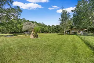 3407 Co Rd 2, Laurel Hill, FL 32567 - Photo 20