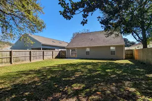 517 Rush Park Cir, Mary Esther, FL 32569 - Photo 26