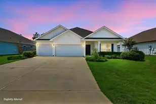 726 Quintana St, Crestview, FL 32539 - Photo 2