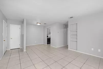 1555 Green Briar Parkway #4, Gulf Breeze, FL 32563 - Photo 2