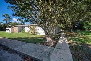 1555 Green Briar Pkwy, Gulf Breeze, FL 32563 - Photo 1