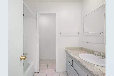 1555 Green Briar Parkway #4, Gulf Breeze, FL 32563 - Photo 10