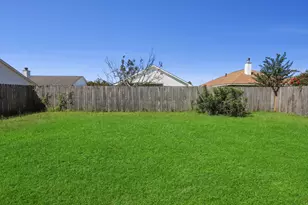 6172 Meursalt Rd, Milton, FL 32570 - Photo 34