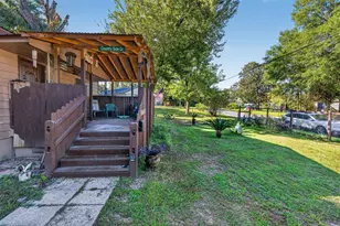121 Columbia Ln, Crestview, FL 32536 - Photo 12