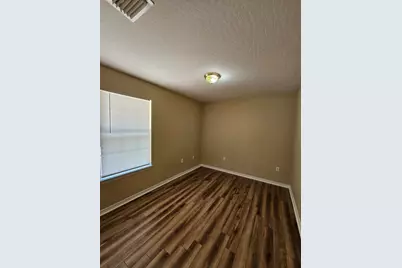 8409 Rynes Circle, Navarre, FL 32566 - Photo 16