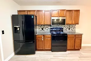 2042 Alhambra St, Navarre, FL 32566 - Photo 4