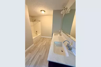 2042 Alhambra Street, Navarre, FL 32566 - Photo 10