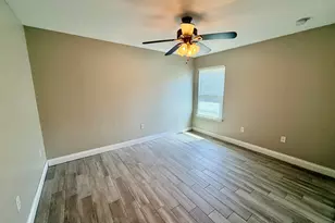 2042 Alhambra St, Navarre, FL 32566 - Photo 16