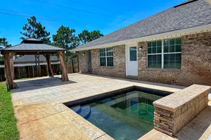 2208 Smallwood Dr, Navarre, FL 32566 - Photo 44