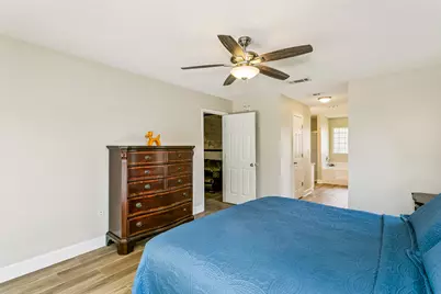 2367 Heritage Circle, Navarre, FL 32566 - Photo 20