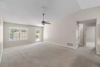 7595 Marthas Way, Navarre, FL 32566 - Photo 8