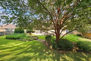 1866 Sunrise Dr, Navarre, FL 32566 - Photo 40