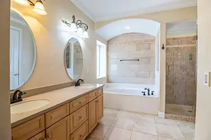 1866 Sunrise Dr, Navarre, FL 32566 - Photo 20