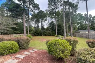 7636 Manatee St, Navarre, FL 32566 - Photo 16