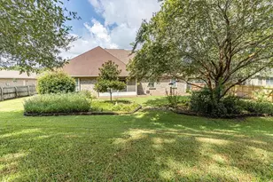 1866 Sunrise Dr, Navarre, FL 32566 - Photo 40