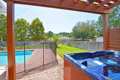 7445 Brevard Street, Navarre, FL 32566 - Photo 8