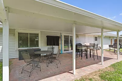 8415 Nevada Street, Navarre, FL 32566 - Photo 24