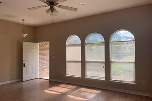 1983 Sundown Dr, Navarre, FL 32566 - Photo 2