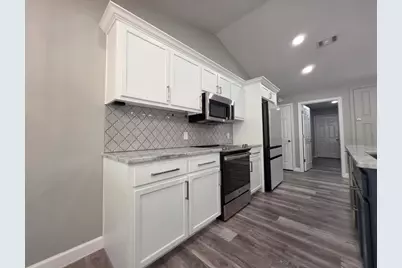 1682 Village Parkway, Gulf Breeze, FL 32563 - Photo 12