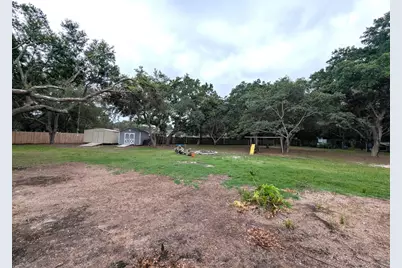 8717 Sand Pine Drive, Navarre, FL 32566 - Photo 30
