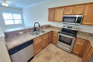 2120 Hadleigh Hills Ct, Navarre, FL 32566 - Photo 12