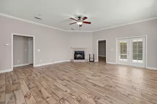 938 Aurelias Pl, Pensacola, FL 32514 - Photo 2