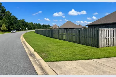 650 Teal Street, Crestview, FL 32539 - Photo 26