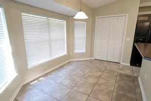 2037 Hawthorne Dr, Navarre, FL 32566 - Photo 6