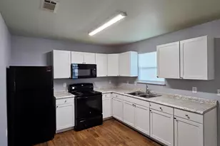 702 Lynch St, Pensacola, FL 32505 - Photo 8