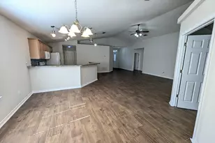 2070 Catline Cir, Navarre, FL 32566 - Photo 10