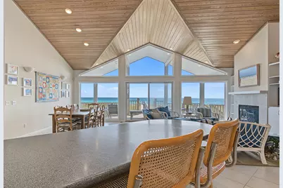 7637 Gulf Boulevard, Navarre, FL 32566 - Photo 28