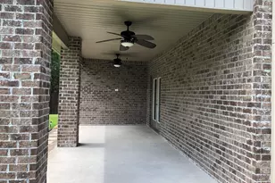 1820 Lindsey Magnolia Ct, Navarre, FL 32566 - Photo 8