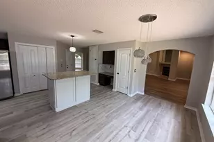 2827 Sherwood Dr, Navarre, FL 32566 - Photo 10