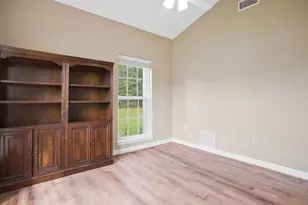 3848 Throne Ct, Milton, FL 32583 - Photo 12