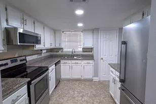 2412 Winter Park Ct, Fort Walton Beach, FL 32547 - Photo 4