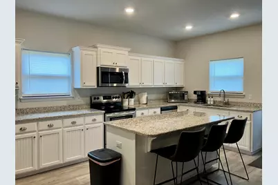 229 Baycliff, Crestview, FL 32536 - Photo 2