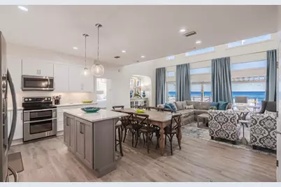 7433 Gulf Boulevard, Navarre, FL 32566 - Photo 8