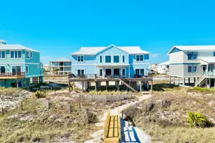 7433 Gulf Blvd, Navarre, FL 32566 - Photo 6