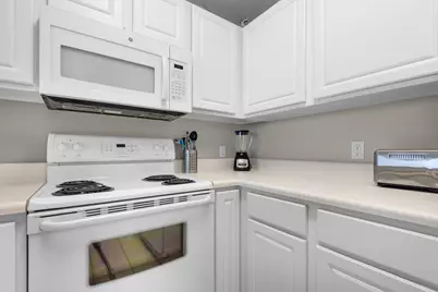 8577 Gulf Boulevard #APT 503, Navarre, FL 32566 - Photo 14